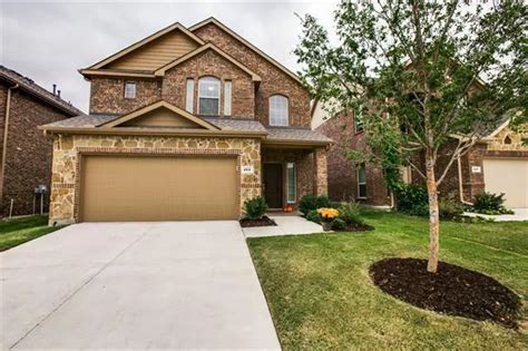 224 Black Bear Dr, McKinney, TX 75071 .